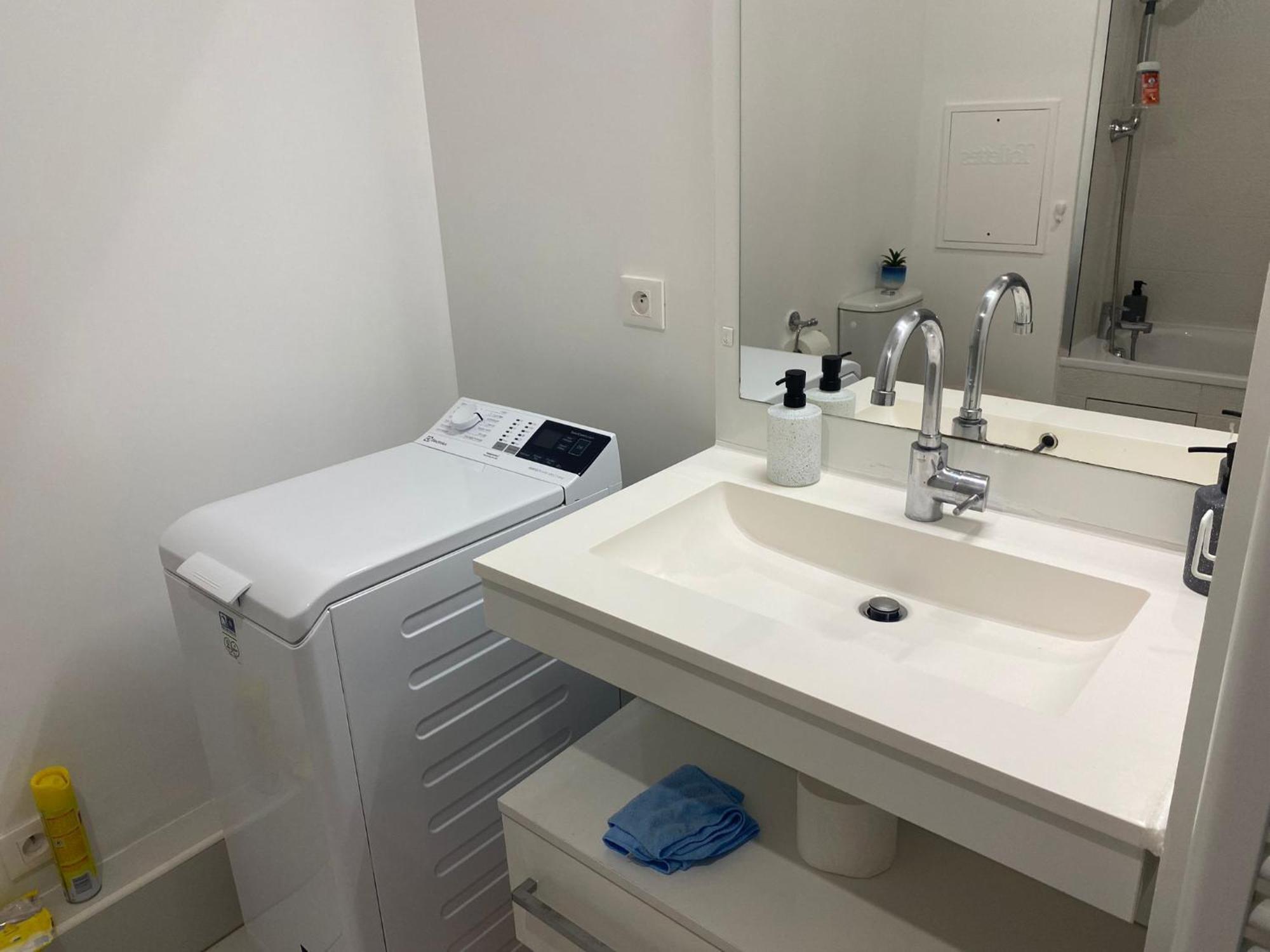 Appartement 80M2, Terrasse Sud, Metro 7 Direction Louvre A 8Minutes, Parking Sous-Sol, Proche Paris-Bercy Ivry-sur-Seine Dış mekan fotoğraf